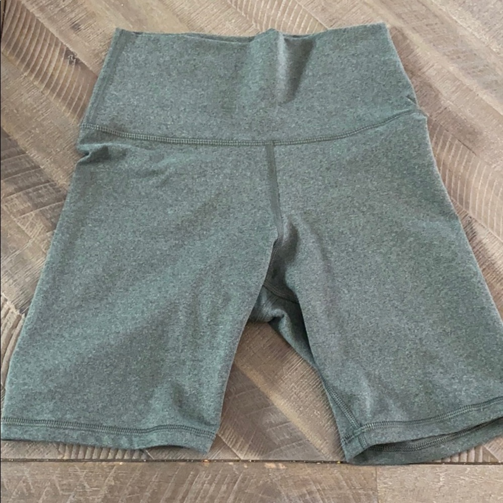 Aerie bike shorts